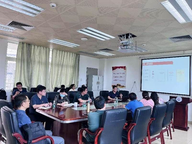 4db461fdd6fe12b7ad068be35c8b8cb